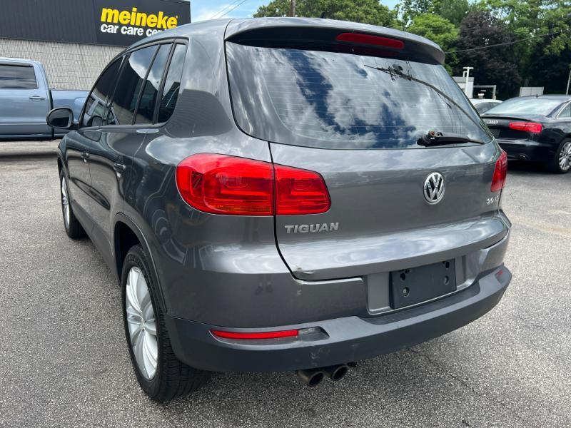 Volkswagen Tiguan S 4Motion 2012