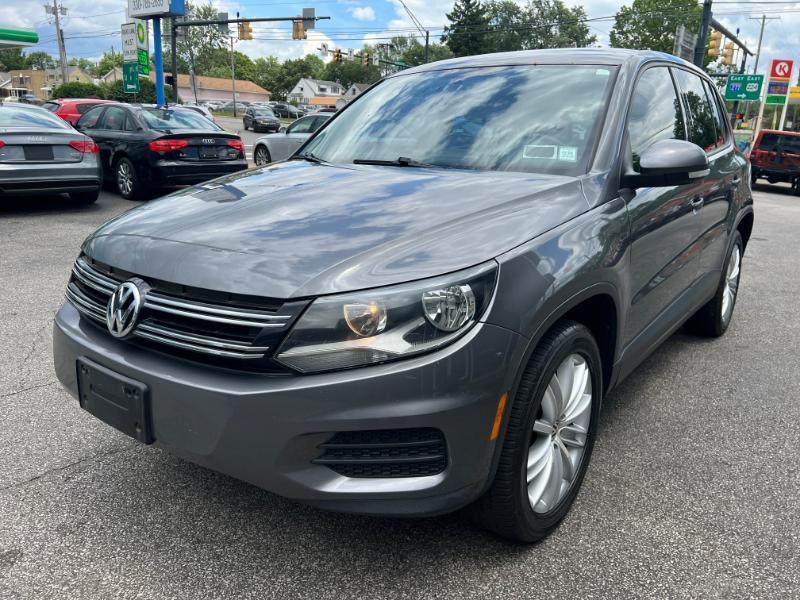Volkswagen Tiguan S 4Motion 2012
