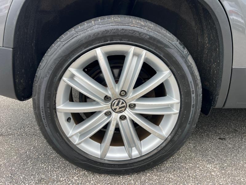 Volkswagen Tiguan S 4Motion 2012