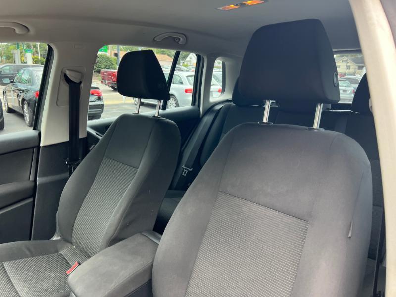Volkswagen Tiguan S 4Motion 2012
