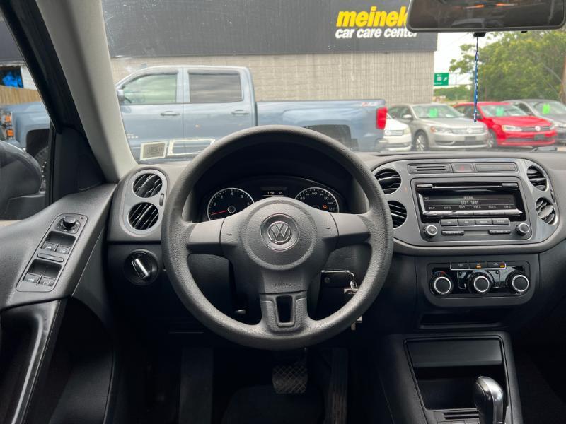 Volkswagen Tiguan S 4Motion 2012
