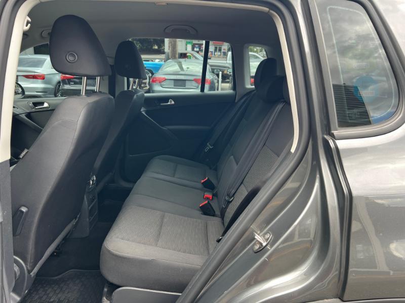 Volkswagen Tiguan S 4Motion 2012