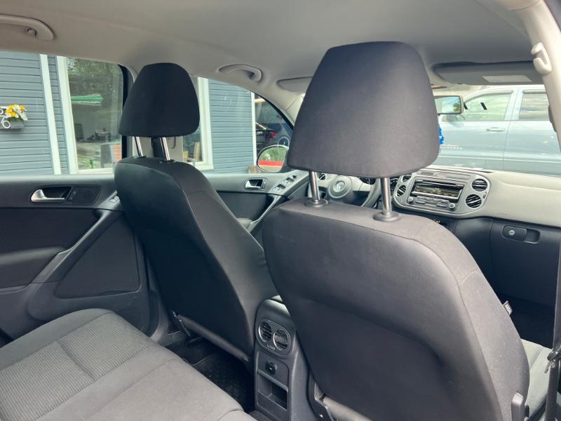 Volkswagen Tiguan S 4Motion 2012
