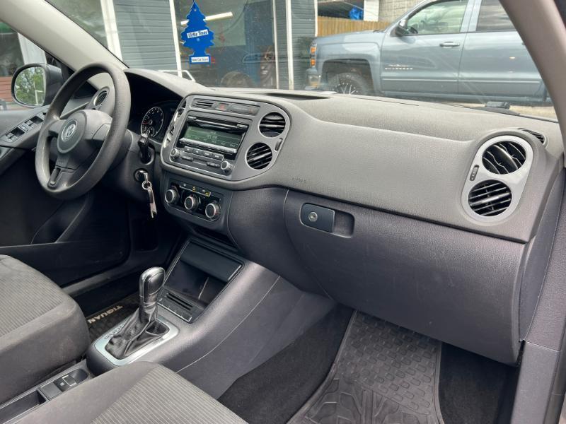 Volkswagen Tiguan S 4Motion 2012
