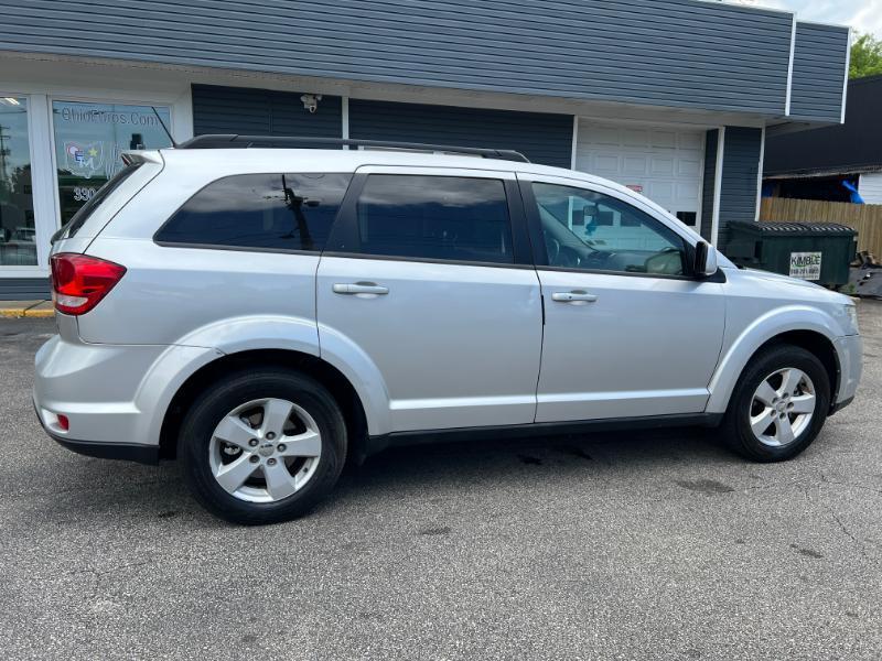 Dodge Journey Mainstreet 2011
