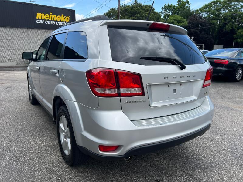 Dodge Journey Mainstreet 2011