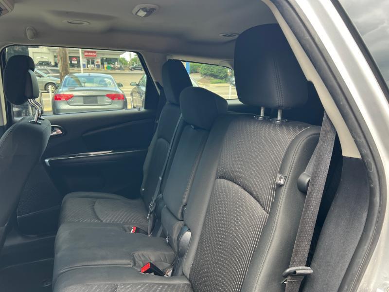 Dodge Journey Mainstreet 2011
