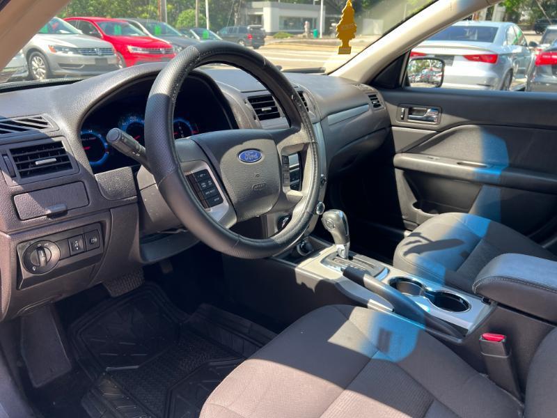 Ford Fusion V6 SE 2011