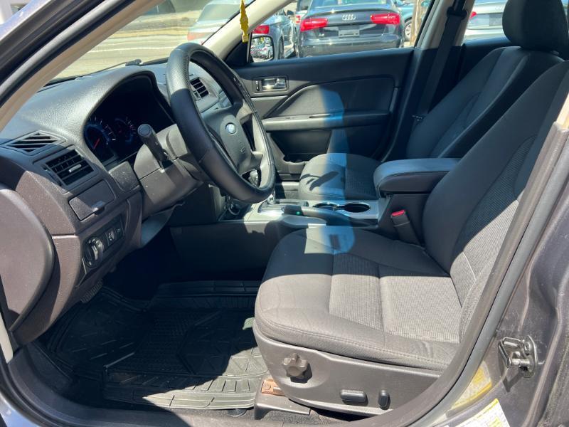 Ford Fusion V6 SE 2011