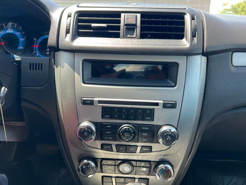 Ford Fusion V6 SE 2011