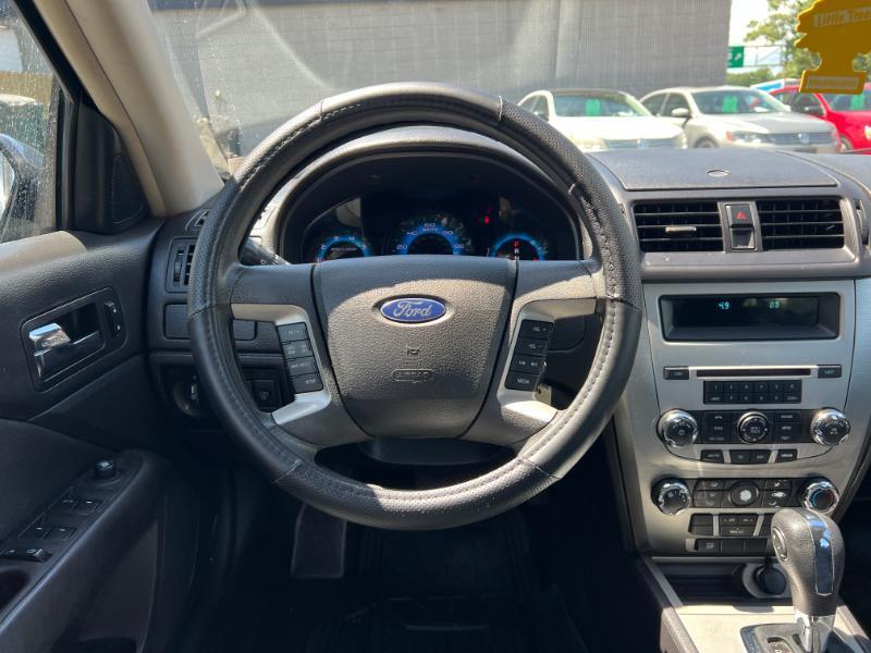Ford Fusion V6 SE 2011