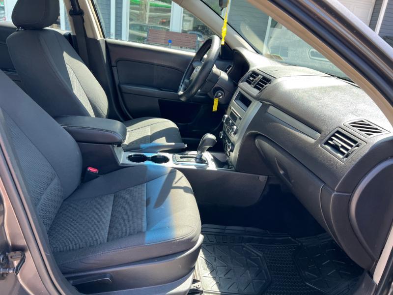 Ford Fusion V6 SE 2011