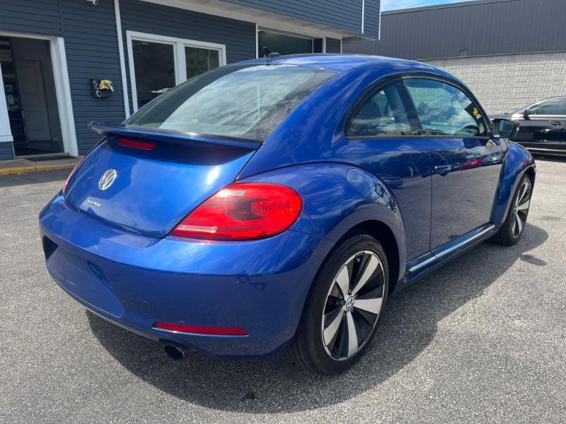 Volkswagen Beetle 2.0T Turbo 2012