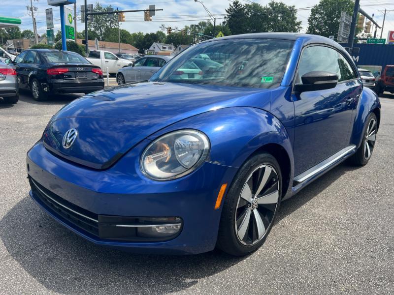 Volkswagen Beetle 2.0T Turbo 2012