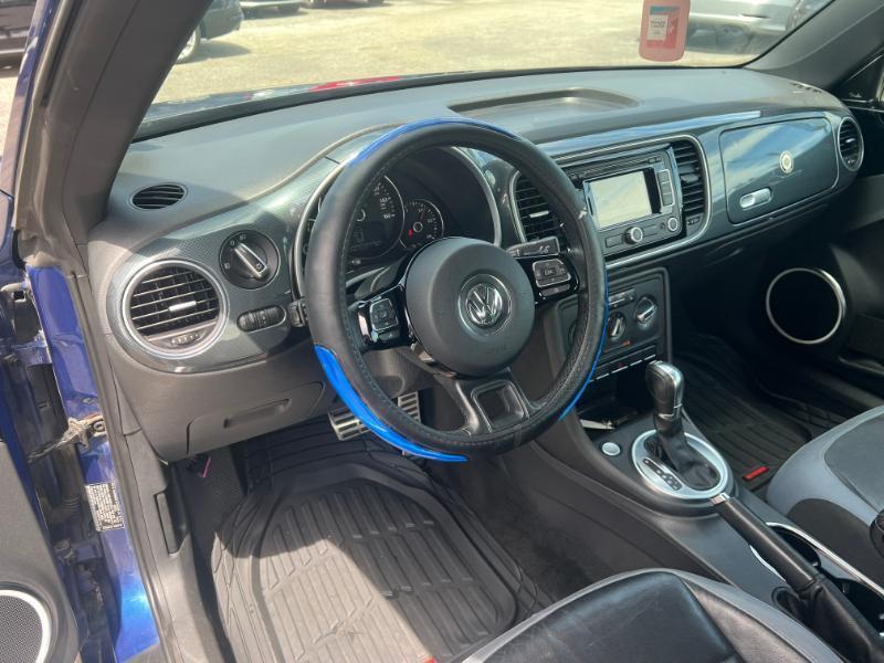 Volkswagen Beetle 2.0T Turbo 2012