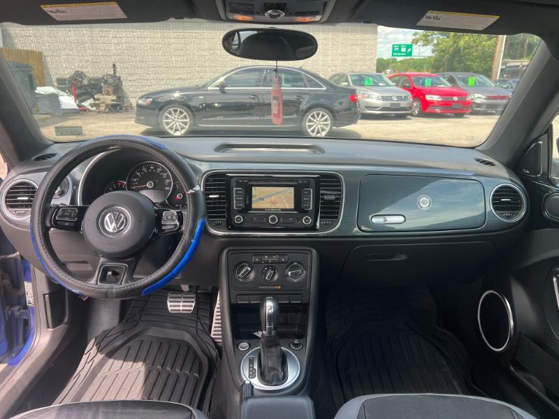 Volkswagen Beetle 2.0T Turbo 2012