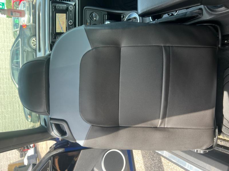 Volkswagen Beetle 2.0T Turbo 2012