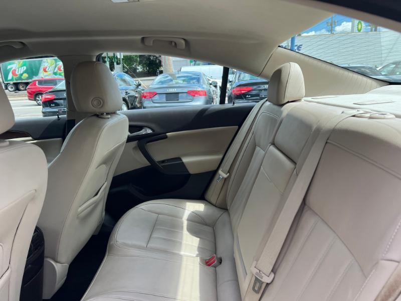 Buick Regal CXL - 1XL 2011