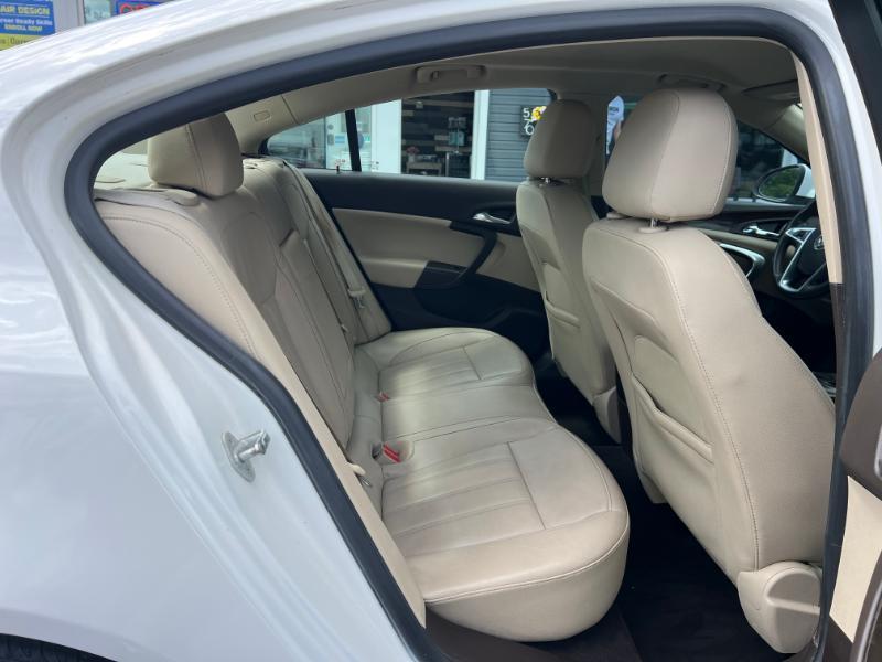 Buick Regal CXL - 1XL 2011