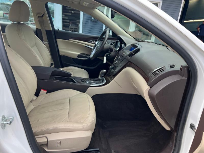 Buick Regal CXL - 1XL 2011