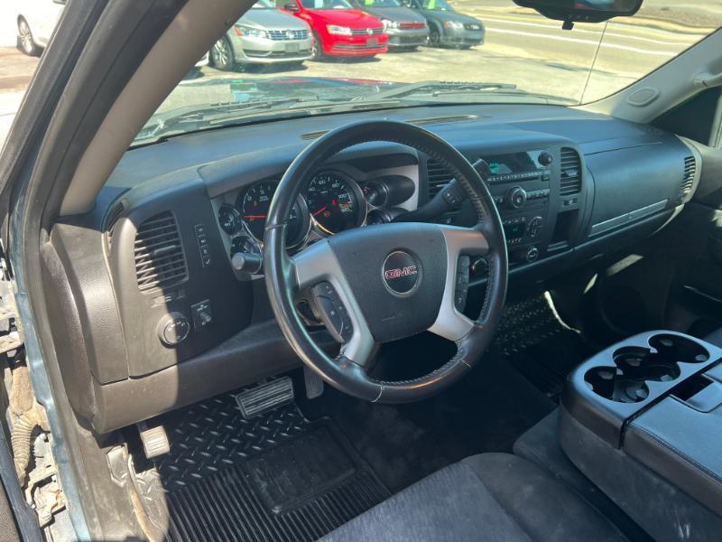 GMC Sierra 1500 SLE Crew Cab 4WD 2013