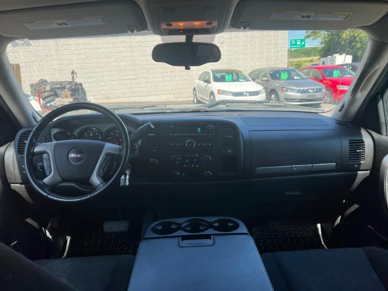 GMC Sierra 1500 SLE Crew Cab 4WD 2013