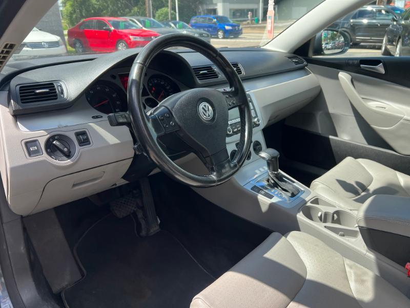 Volkswagen Passat Komfort 2009