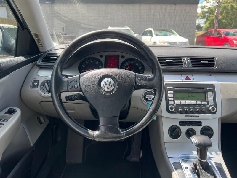 Volkswagen Passat Komfort 2009