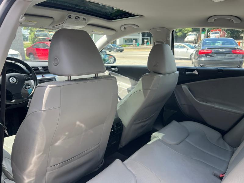 Volkswagen Passat Komfort 2009