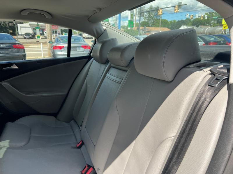 Volkswagen Passat Komfort 2009