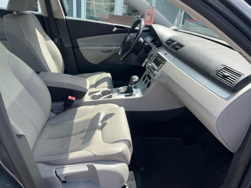 Volkswagen Passat Komfort 2009