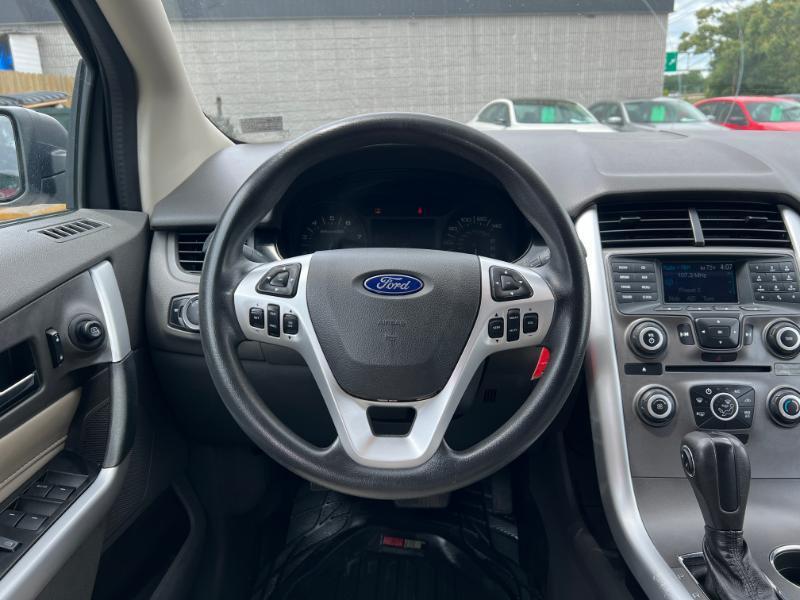Ford Edge SE AWD 2013