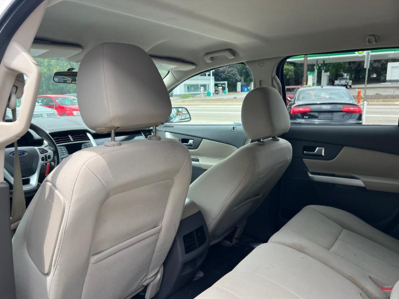 Ford Edge SE AWD 2013