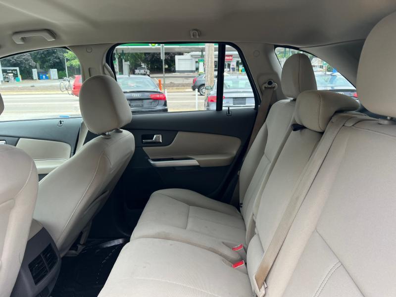 Ford Edge SE AWD 2013