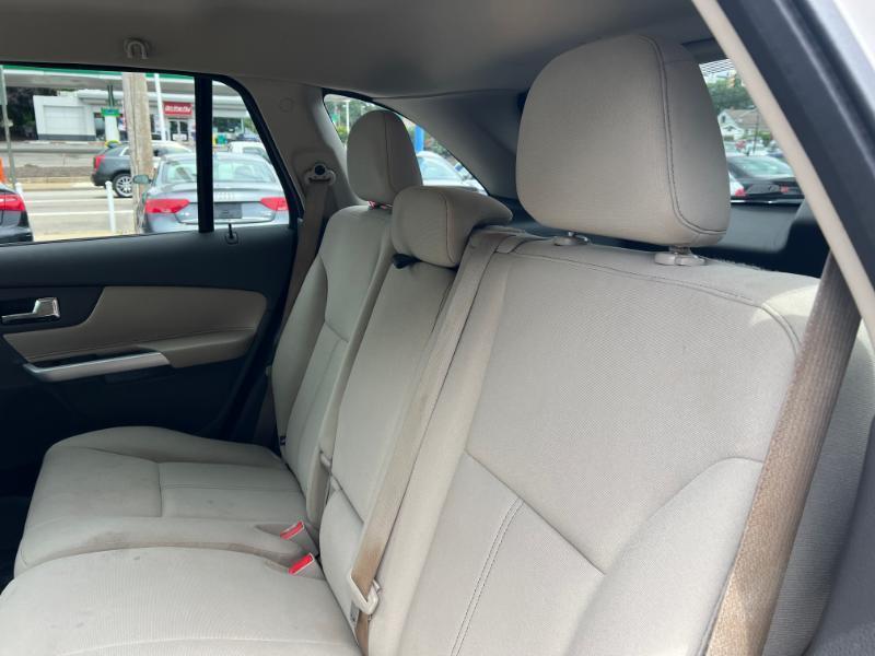 Ford Edge SE AWD 2013