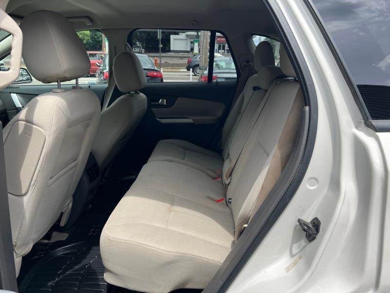 Ford Edge SE AWD 2013