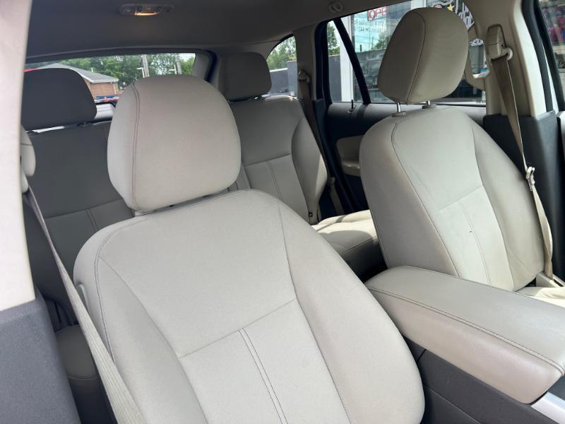 Ford Edge SE AWD 2013