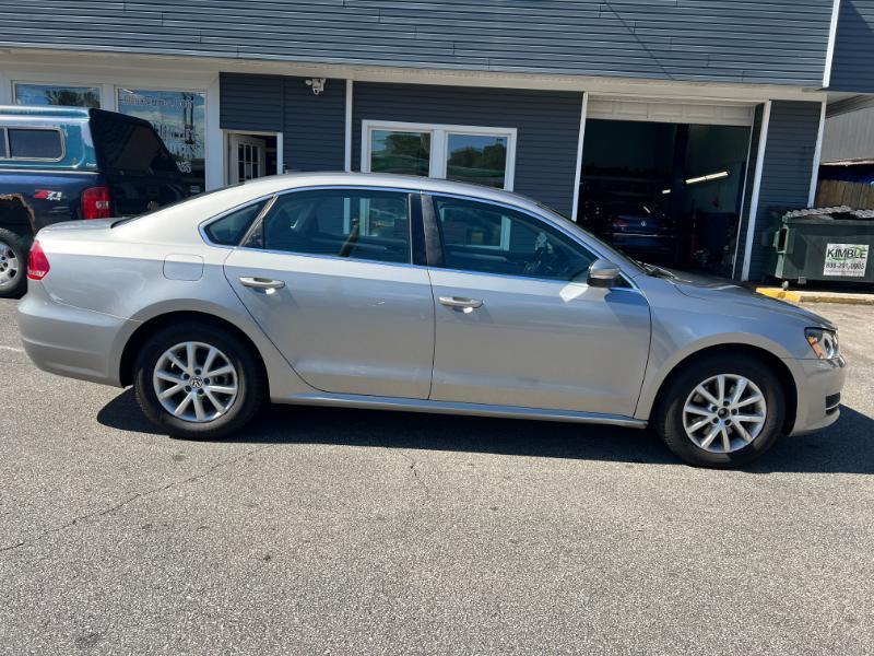 Volkswagen Passat 2.0L TDI SEL Premium 2013