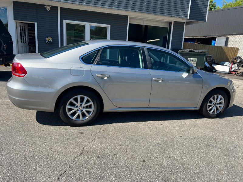 Volkswagen Passat 2.0L TDI SEL Premium 2013