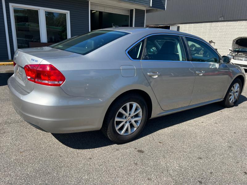 Volkswagen Passat 2.0L TDI SEL Premium 2013