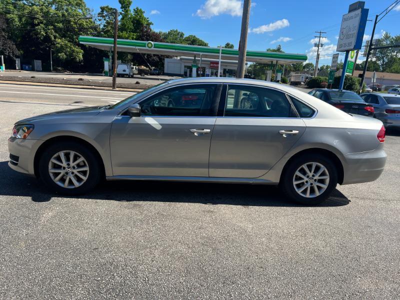 Volkswagen Passat 2.0L TDI SEL Premium 2013