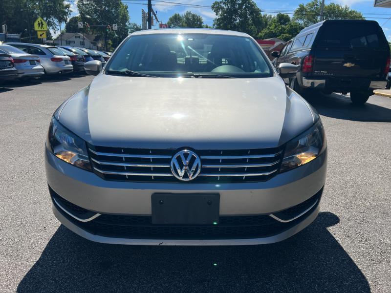 Volkswagen Passat 2.0L TDI SEL Premium 2013