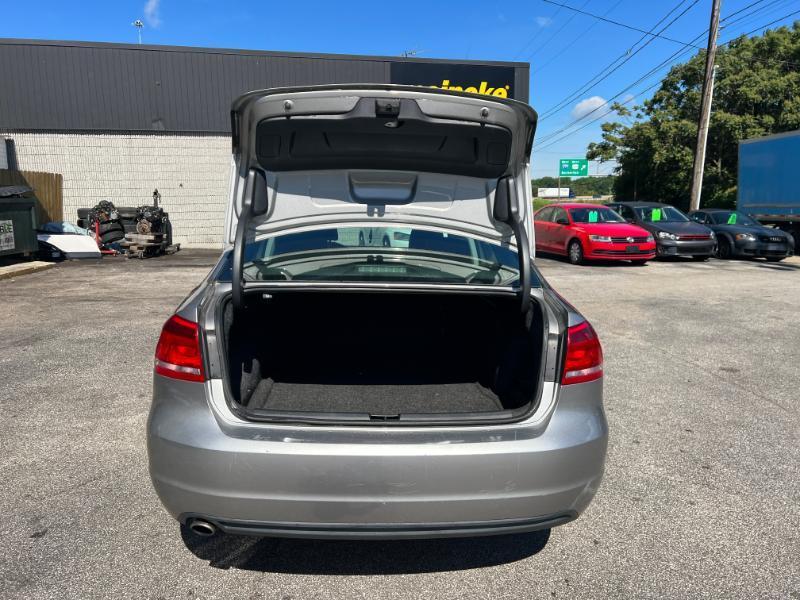 Volkswagen Passat 2.0L TDI SEL Premium 2013