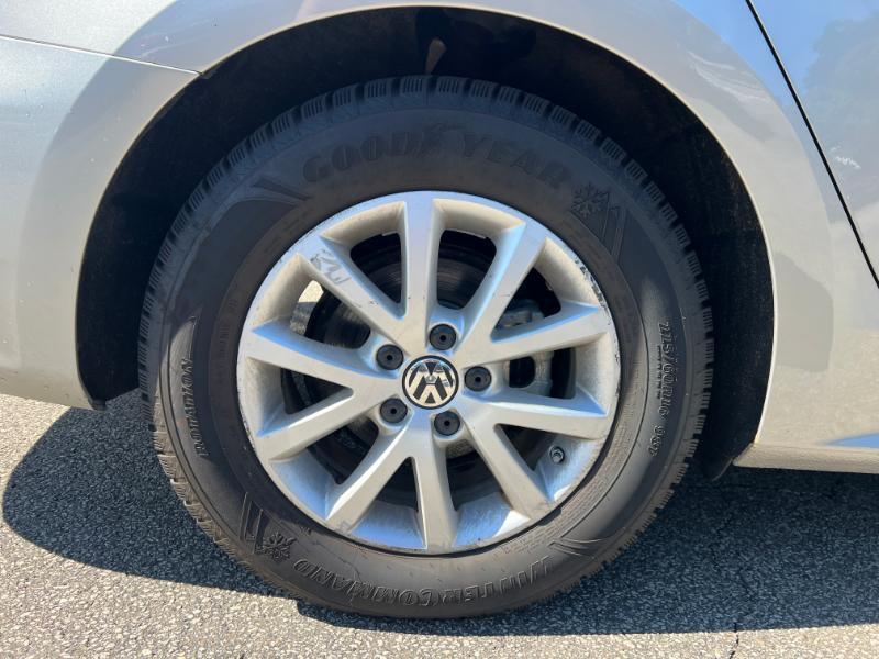 Volkswagen Passat 2.0L TDI SEL Premium 2013