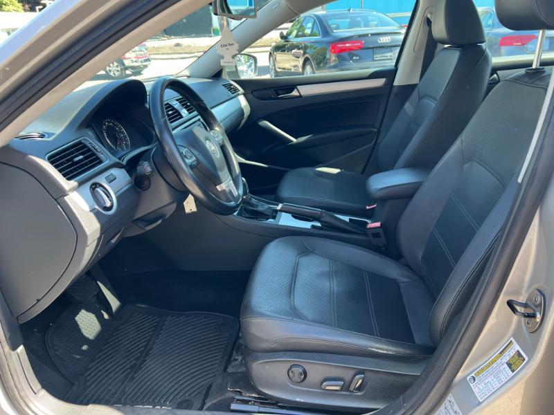 Volkswagen Passat 2.0L TDI SEL Premium 2013