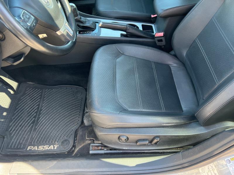 Volkswagen Passat 2.0L TDI SEL Premium 2013