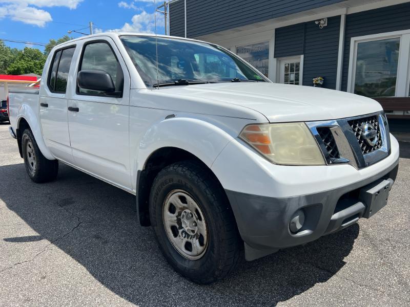 Nissan Frontier SL Crew Cab 4WD 2011
