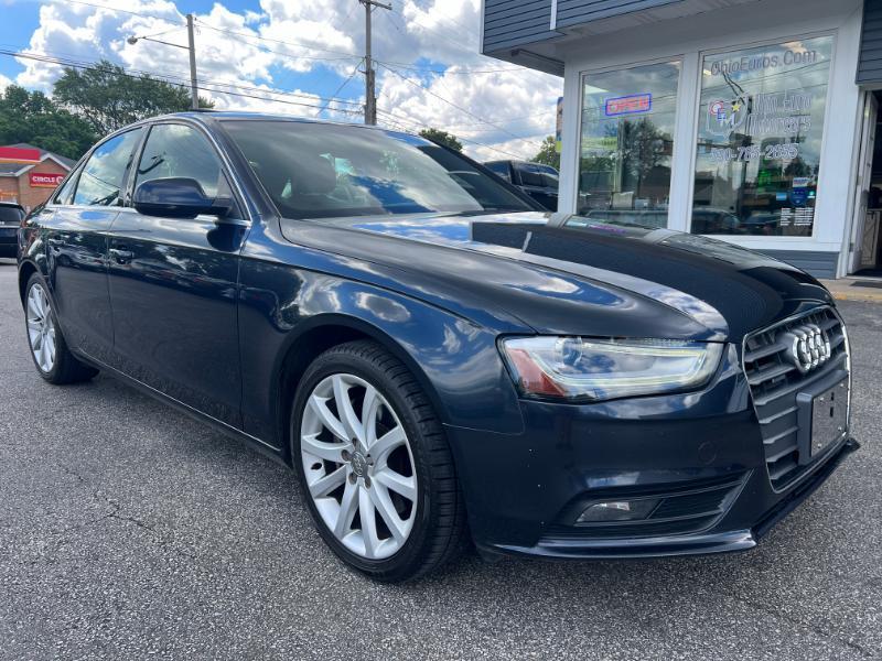 Audi A4 2.0T Sedan quattro Tiptronic 2013
