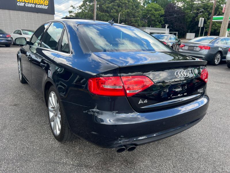 Audi A4 2.0T Sedan quattro Tiptronic 2013