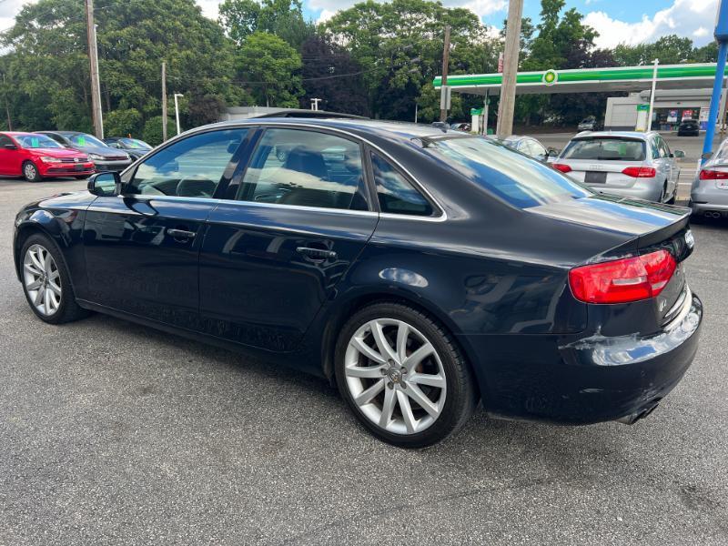 Audi A4 2.0T Sedan quattro Tiptronic 2013